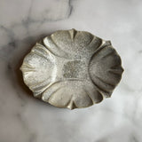 シェルオーバル 墨白|藤原純(信楽焼 陶器)