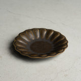 Small flower deep plate with rusty glaze | Furuya Pottery (Shigaraki ware, pottery)