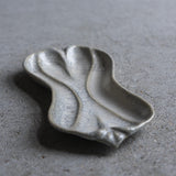 ピーナッツ皿 墨白 S|藤原純(信楽焼 陶器)