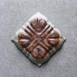 額プレート M 墨白|藤原純(信楽焼 陶器)