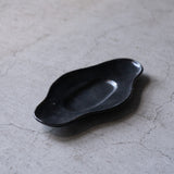 作家 藤原志鈴香 ひしプレート 黒