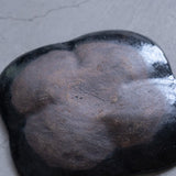 作家 藤原志鈴香 まるスクエアプレート M 黒