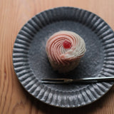 【事前予約】東西おはぎ食べ比べ + 【古谷製陶所 ラッフルプレート S】セット