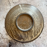 しのぎ リム皿 大 白|作家 山本雅則(信楽焼)