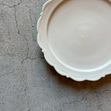 五寸皿 レリーフ 白【FK20】