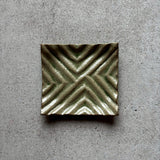 波紋角皿 樫灰釉【MD9】