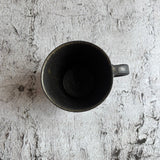 ひとつ指マグ 黒|作家 寺田 昭洋(千葉)