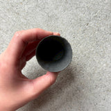 作家 飛松灯器 shaved cup SS / 台湾茶杯 / charcoal black(マット)