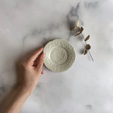 作家 前田麻美 青白磁 花唐草稜花 豆皿