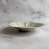 作家 前田麻美 灰青釉 蓮の葉 7寸皿