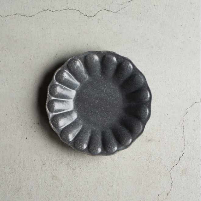 【事前予約】東西おはぎ食べ比べ + 【古谷製陶所 輪花深皿】セット