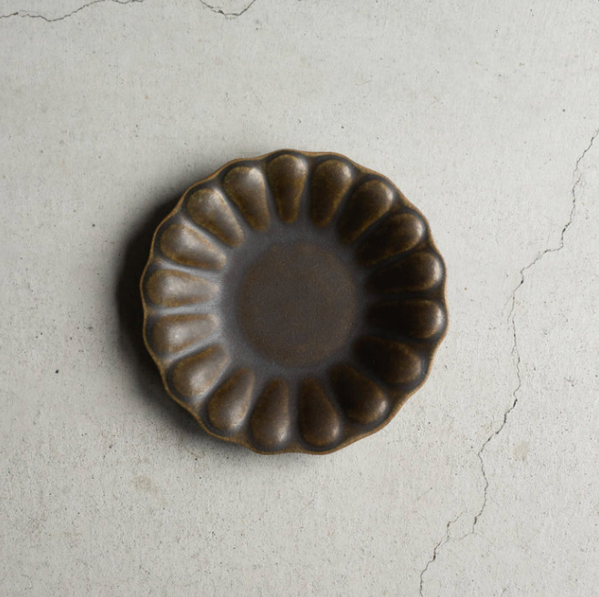 【事前予約】東西おはぎ食べ比べ + 【古谷製陶所 輪花深皿】セット