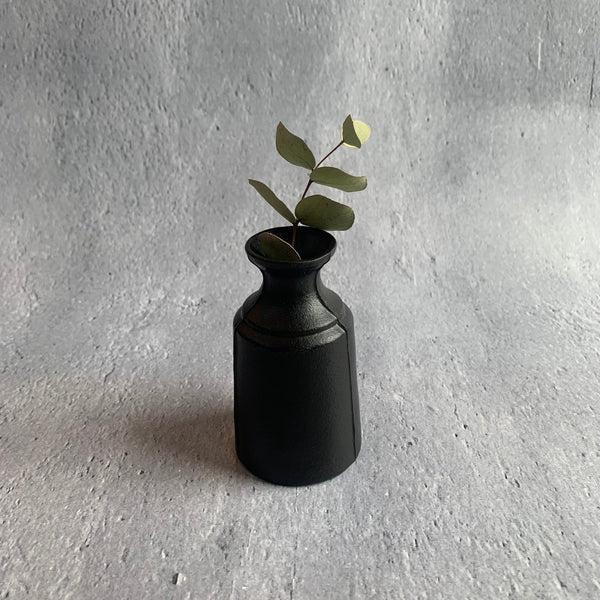 Artist Tobimatsu Toki 3 lines bottle vase / S / charcoal black