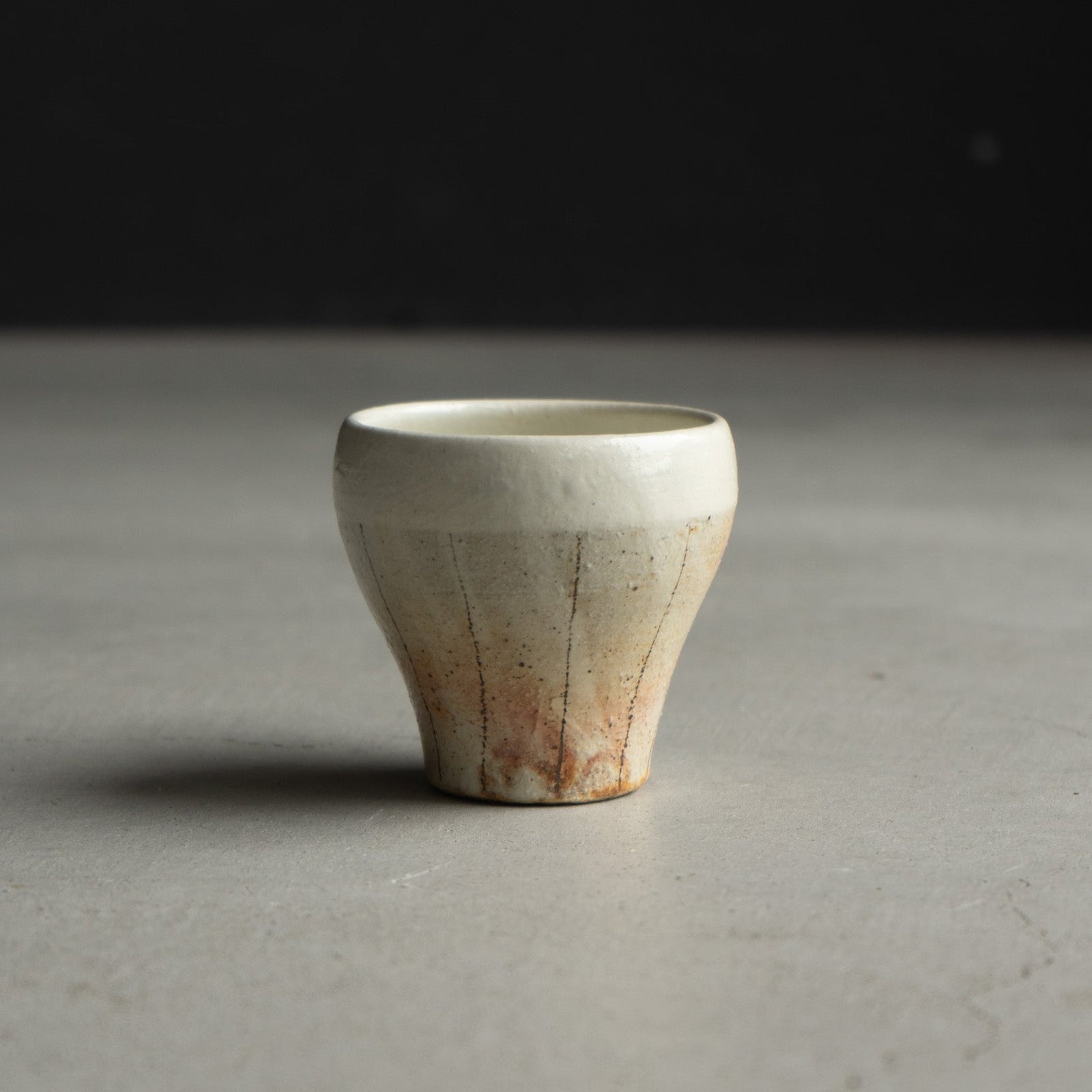 陶器　信楽 フリーカップ 大 たて鉄線｜古谷製陶所（信楽焼 陶器） – nokaze｜陶器