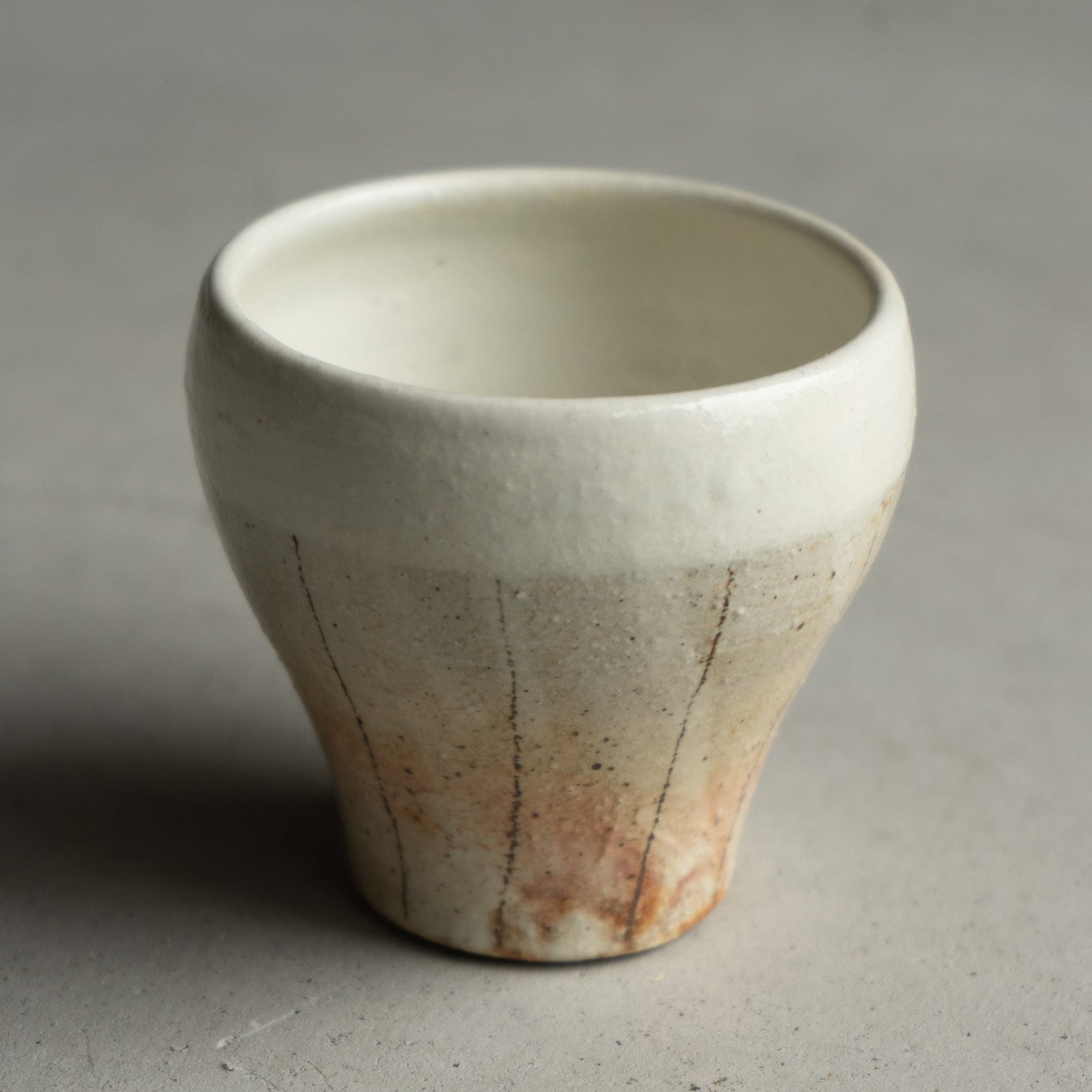 フリーカップ 大 たて鉄線｜古谷製陶所（信楽焼 陶器）【古23