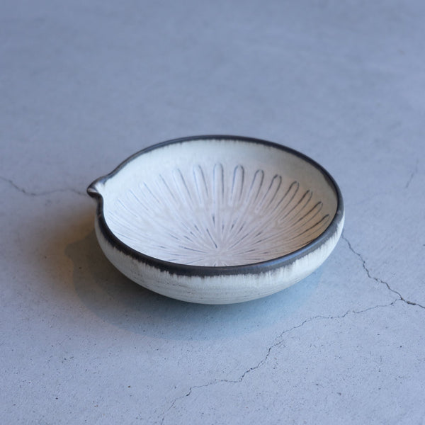 Large white katakuchi bowl