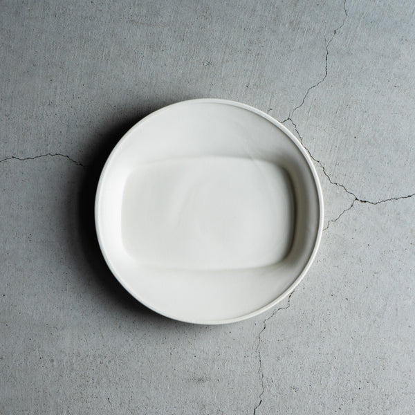 作家 飛松灯器 rim plate / M / white – nokaze｜陶器、和食器、うつわ