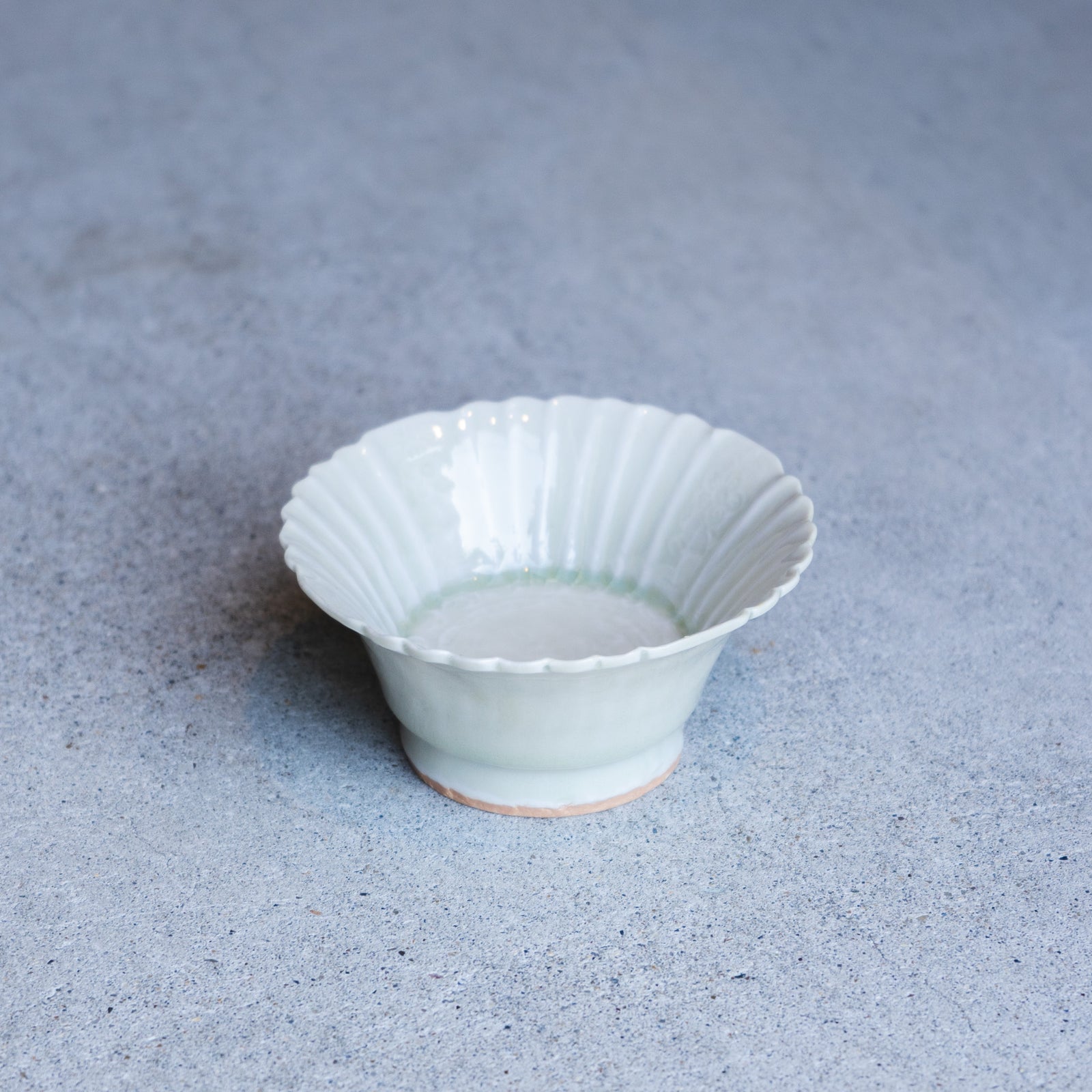 藤原純　輪花皿　3点　ブルー　白　緑 藤原純 輪花皿 3点 ブルー 白 緑 藤原純 輪花皿 3点 ブルー 白 緑 砥部