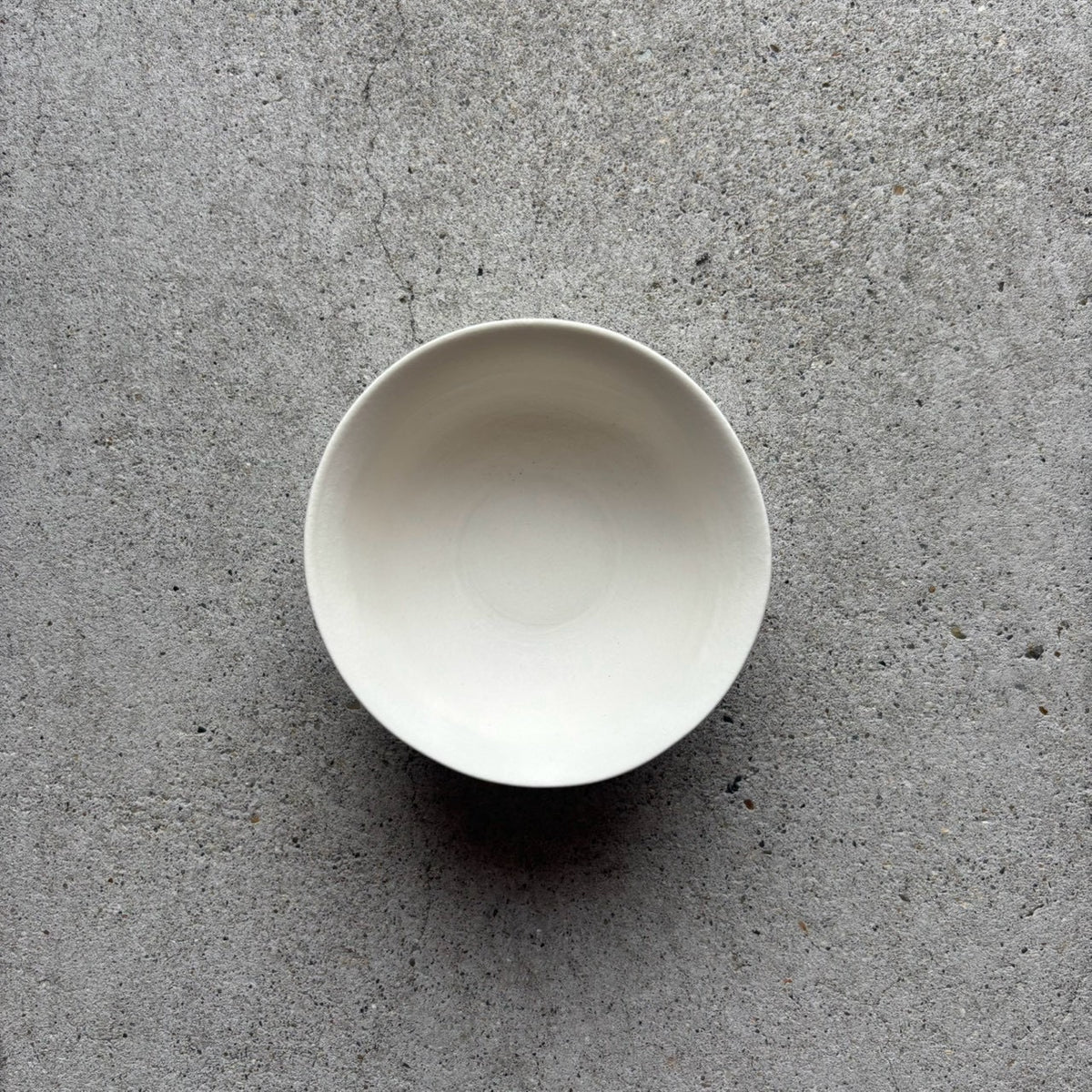 作家もの 銀彩 白釉 茶碗 ボウル 一点もの／1個 作家 飛松灯器 茶碗 白【22】 – nokaze｜陶器、和食器、うつわの通販
