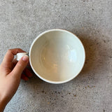 Round soup cup with handle, vertical iron wire | Furuya Seitosho (Shigaraki ware, pottery)