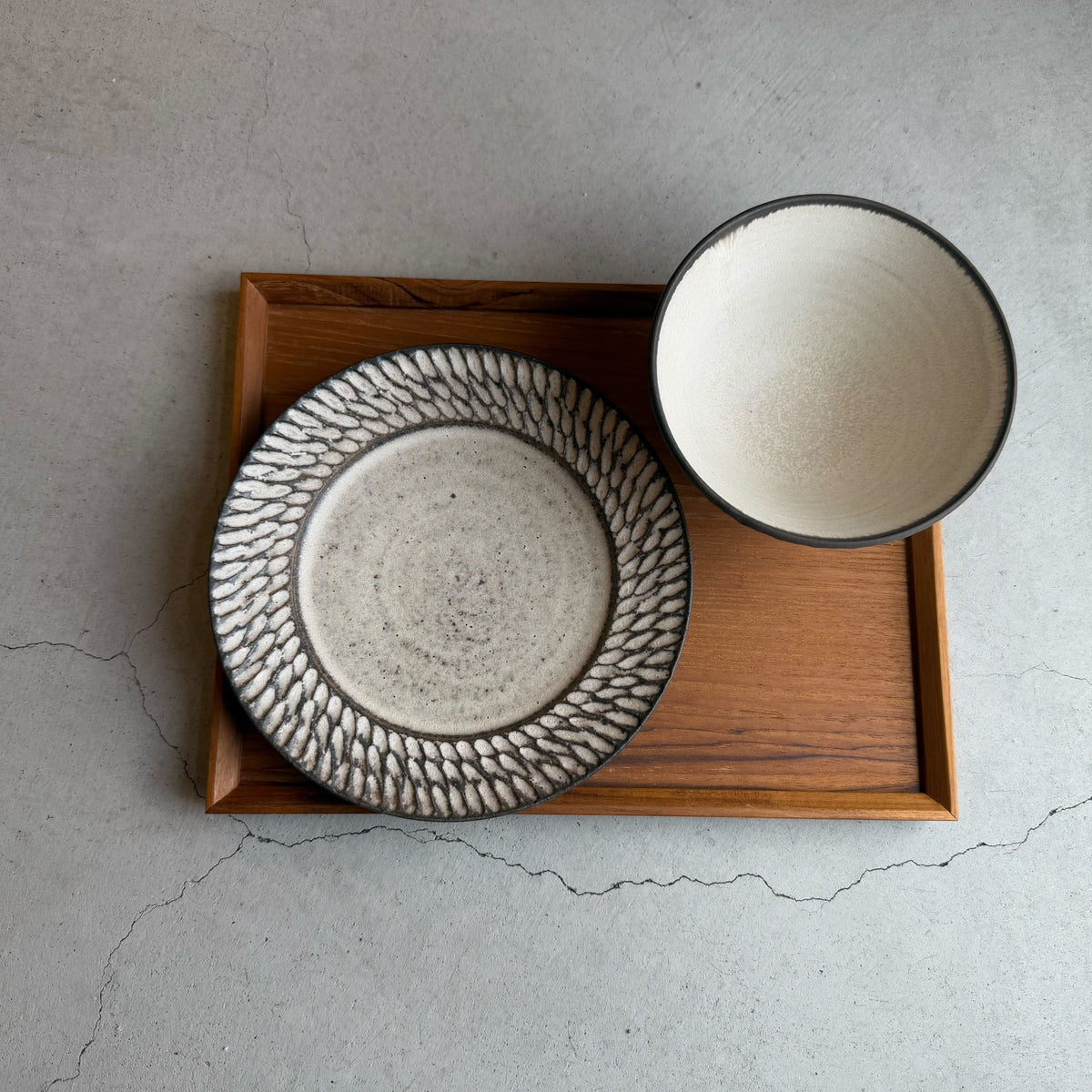 お盆 / トレー – nokaze｜陶器、和食器、うつわの通販