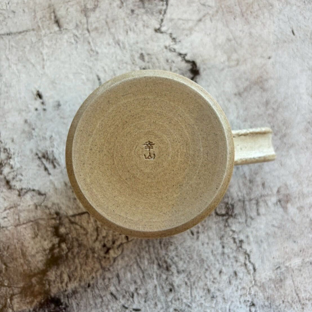 しのぎ くびれマグカップ 白 ｜作家 山本雅則（信楽焼） – nokaze