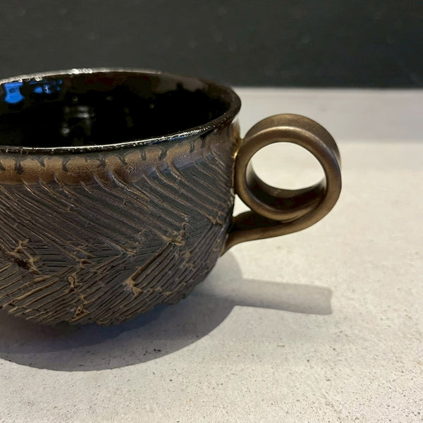 RB/mug cup(黒)｜作家　川澄 智一【29.a】