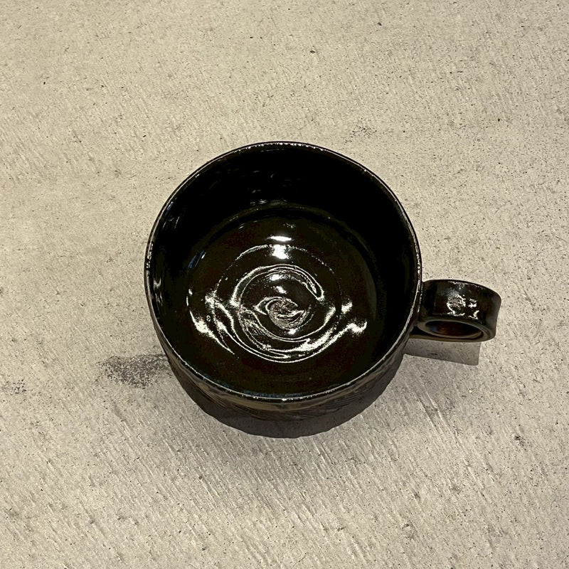 RB/mug cup(黒)｜作家　川澄 智一【29.c】