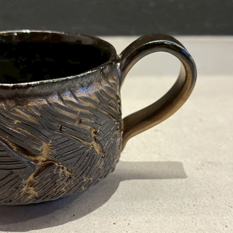 RB/mug cup(黒)｜作家　川澄 智一【29.d】