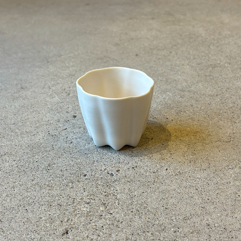 カヌレ茶器 茶杯　白｜作家　藤村佳澄【FK13】