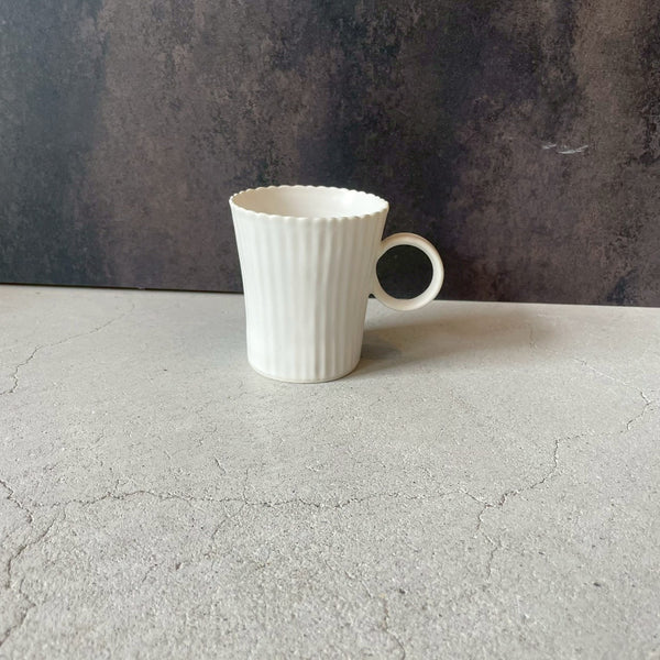 カップ　白磁コーヒーカップ　白｜作家　藤村佳澄【FK41b】