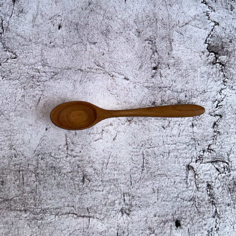 J.Furniture Spoon (16.5cm) 