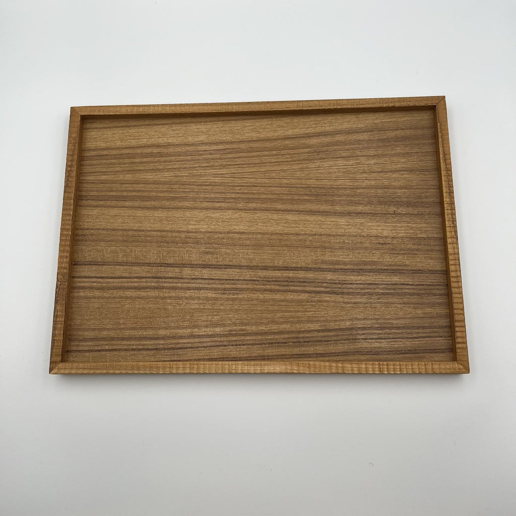 チーク材 スタックトレー L 鎬リム｜J. Furniture – nokaze｜陶器、和