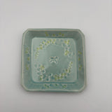 Square plate, Mimosa design [kaji5]