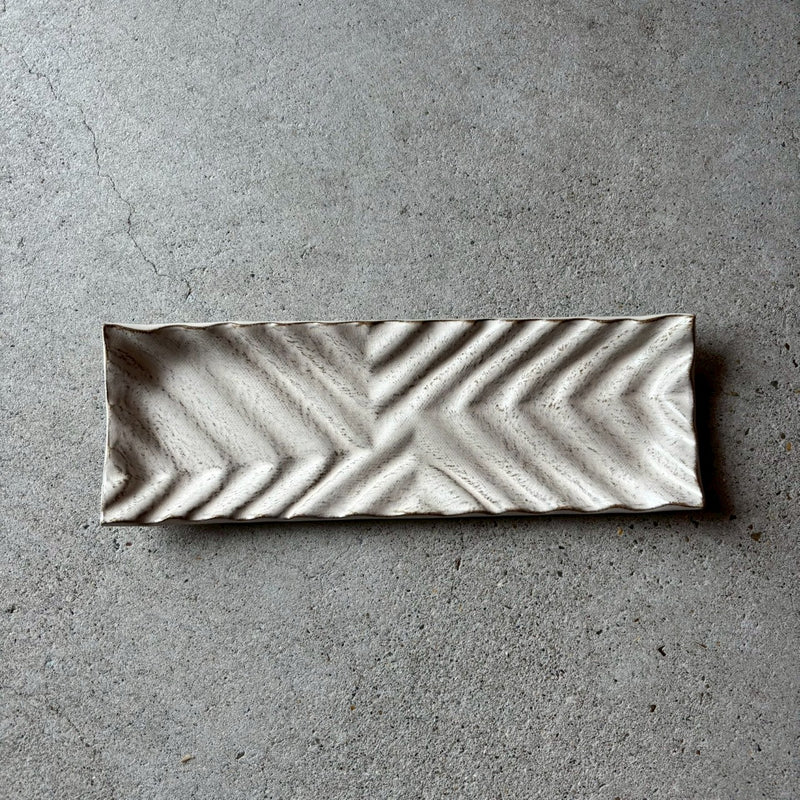 波紋長皿　鳥ノ子釉【MD10】