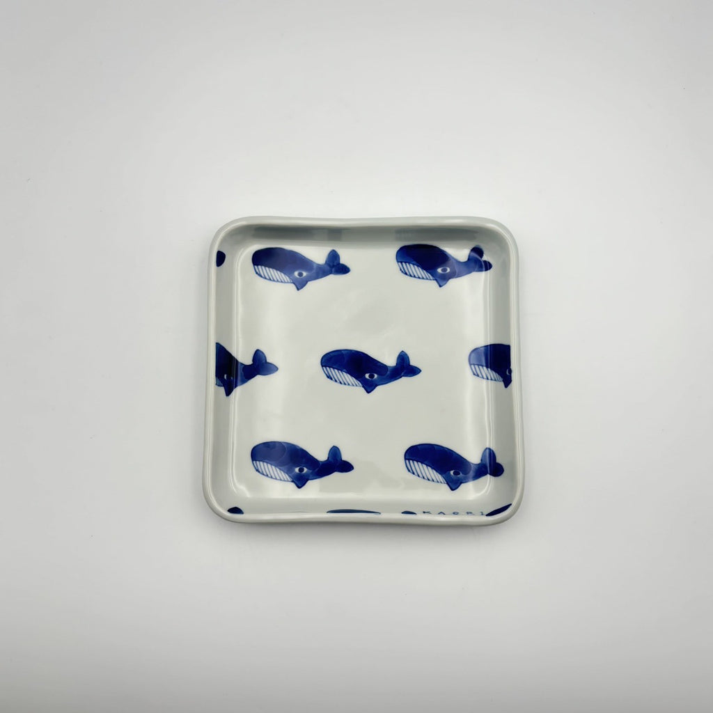 くじら 角皿｜砥部焼 森陶房 – nokaze｜陶器、和食器、うつわの通販