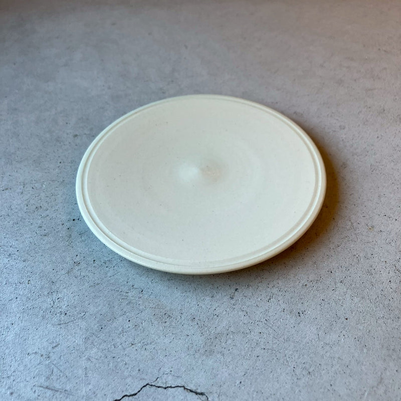 4寸皿　白【UY1b】