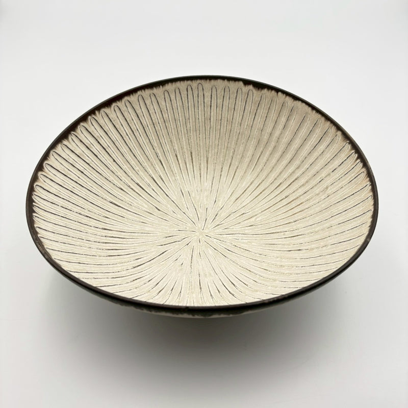 花しのぎ たわみ鉢 7寸｜作家 山本雅則（信楽焼） – nokaze｜陶器、和