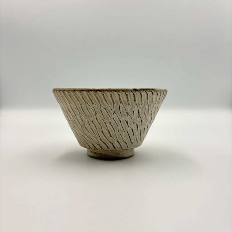 しのぎ 飯碗 小 白｜作家 山本雅則（信楽焼） – nokaze｜陶器、和食器
