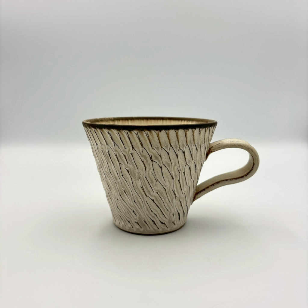 値下げしました⤵信楽焼 マガジンラック 茶 高さ３０cm しのぎ マグカップ 大 白｜作家 山本雅則（信楽焼） – nokaze｜陶器