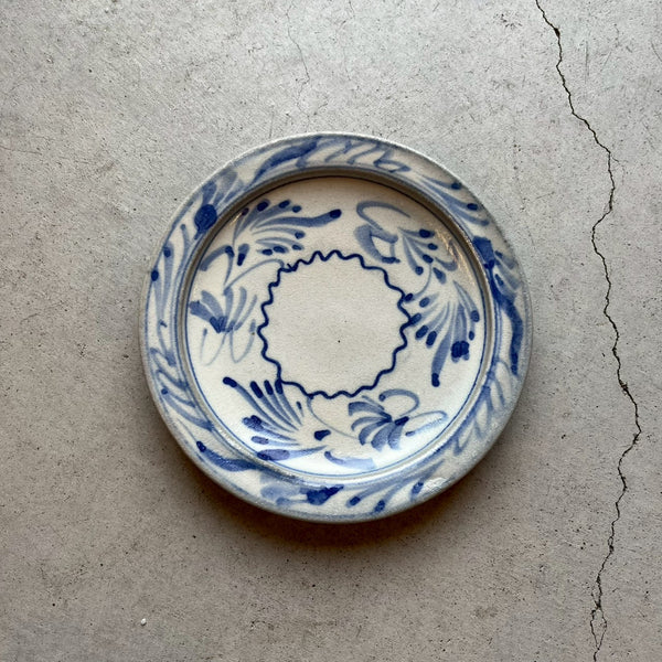 染付草文小皿【石井10】