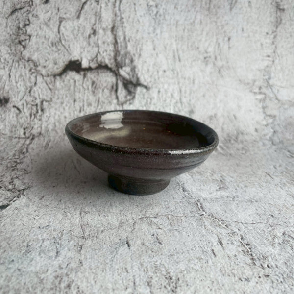 [Used for photography / 10% off] Powdered sake cup | Artist Rui Mito (Karatsu ware)