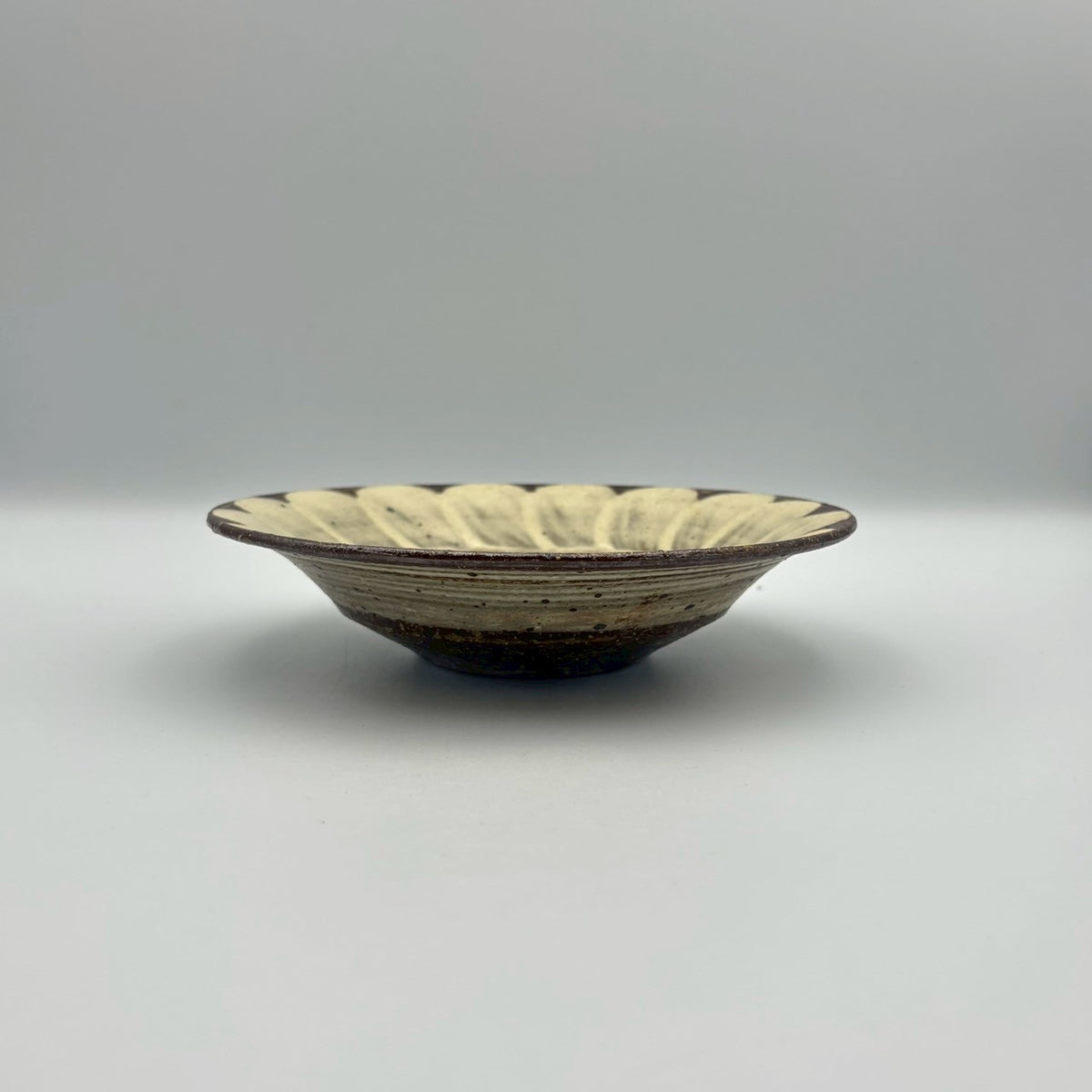 黄刷毛花浅钵6寸｜古谷制陶所（信乐） – nokaze｜陶器、和食器、うつわ