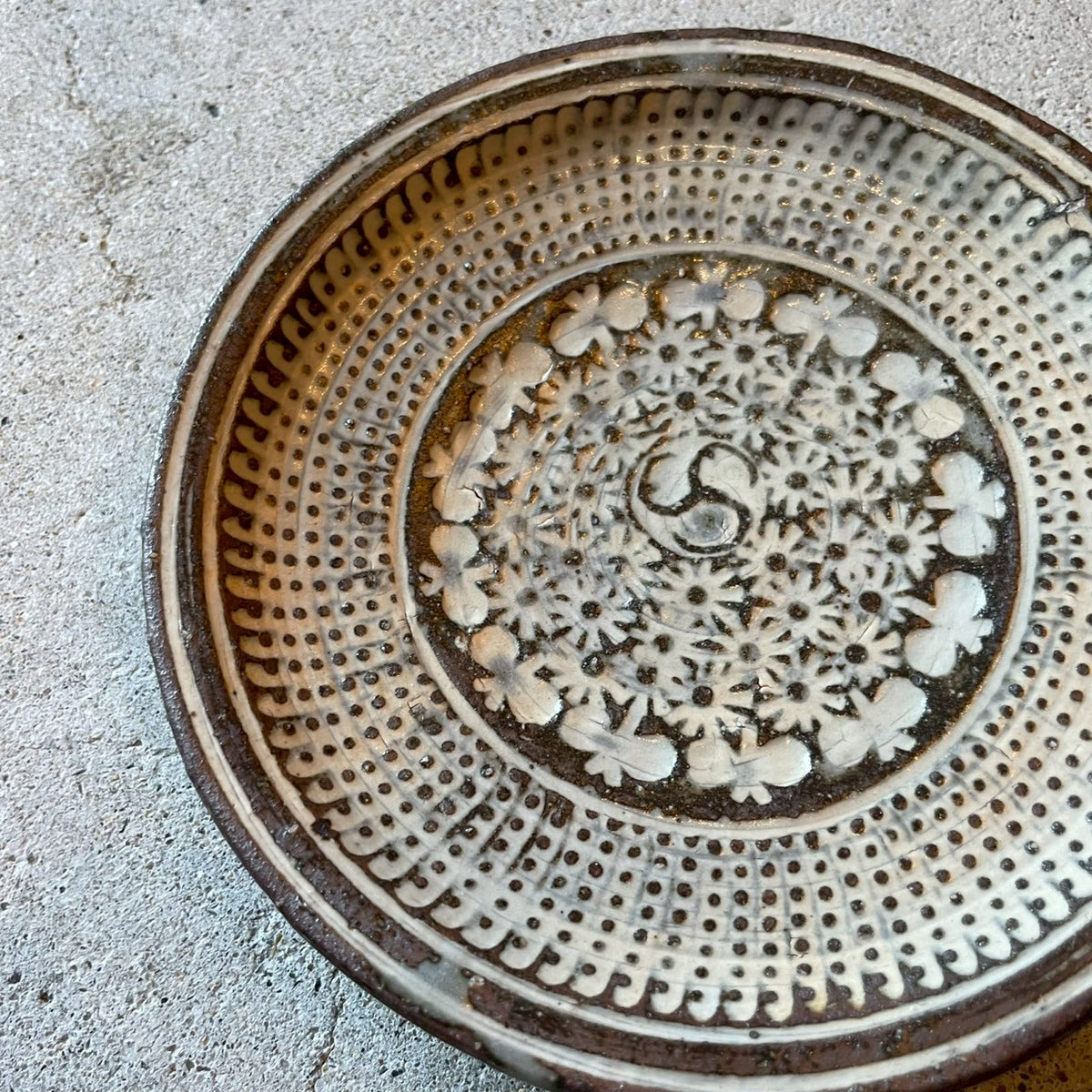 三島 4寸皿 ガス｜作家 額賀 円也 – nokaze｜陶器、和食器、うつわの通販