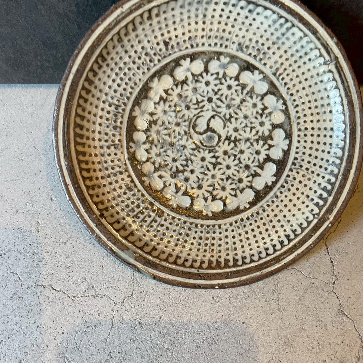 三島 4寸皿 ガス｜作家 額賀 円也 – nokaze｜陶器、和食器、うつわの通販