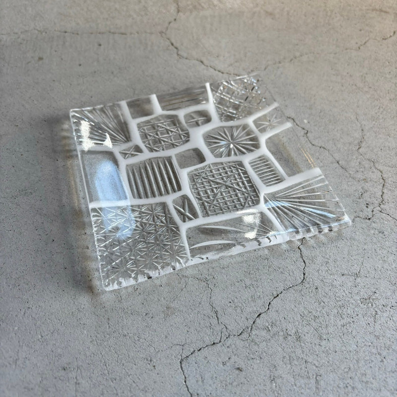 Artist Saburo Glass Square Plate White (Kiriko) 