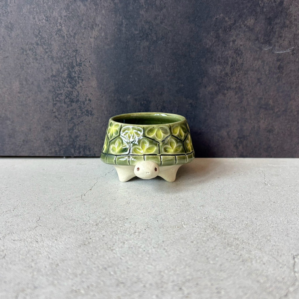 値下げ　笠間焼　カメ　壺　花器 ぐい呑み（かめ） | 大砂 友紀（笠間焼） – nokaze｜陶器、和食器