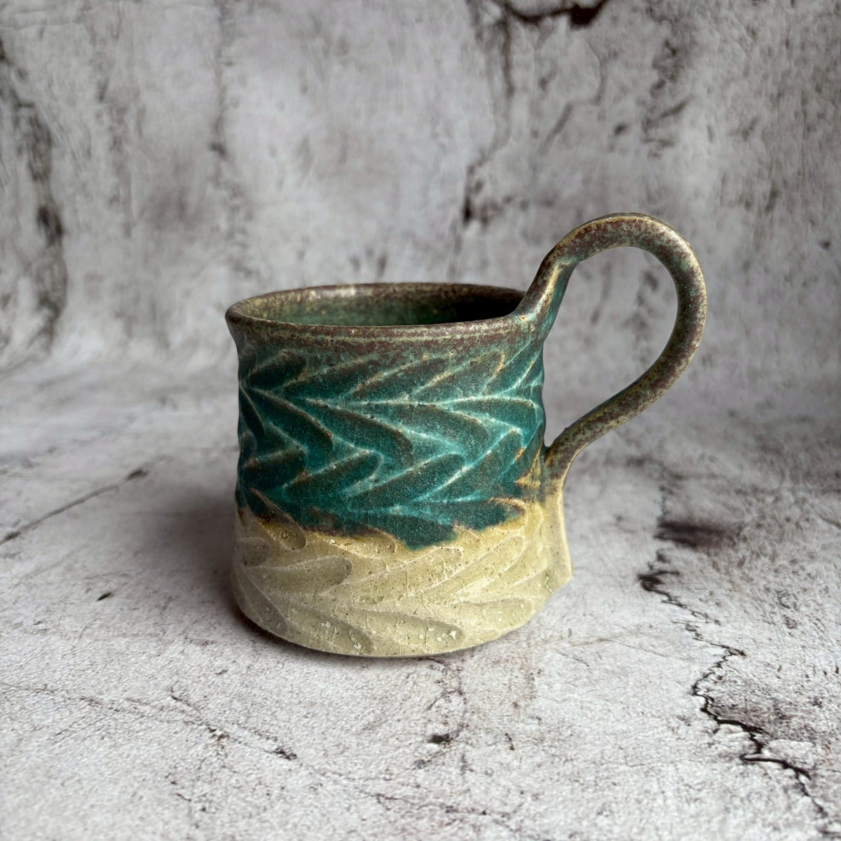 上手マグ 青A｜作家 藤原純（信楽焼） – nokaze｜陶器、和食器、うつわ