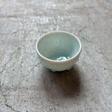 青白磁雫　ぐい呑み【小林哲也2-2】