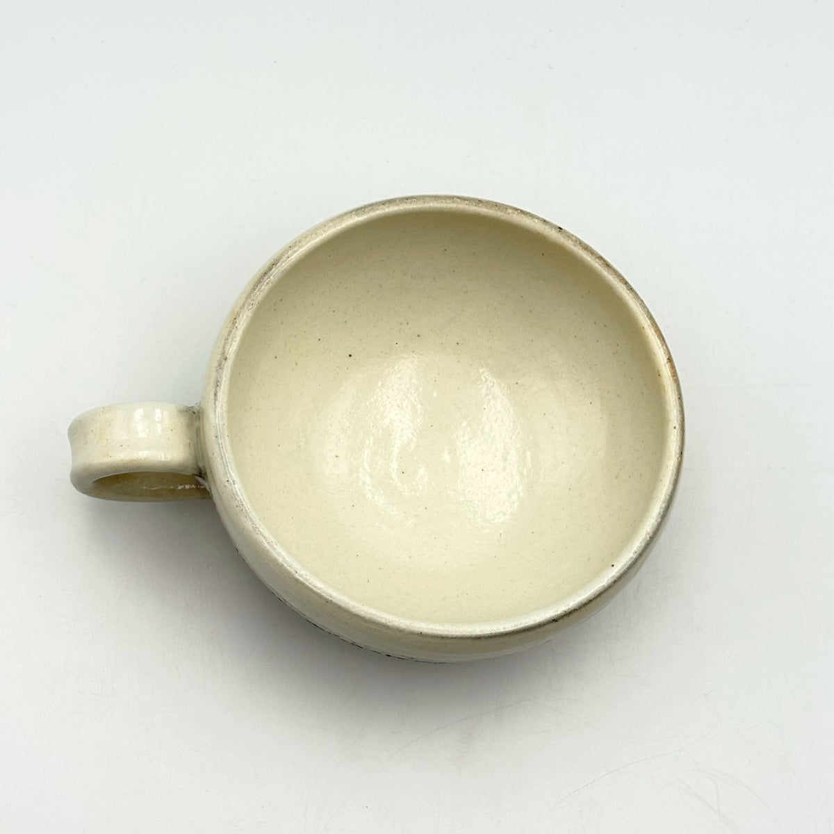 手付丸形スープカップ 渕荒横彫｜古谷製陶所（信楽焼 陶器） – nokaze